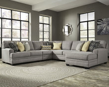 Load image into Gallery viewer, Cresson Benchcraft 5-Piece Sectional with Chaise