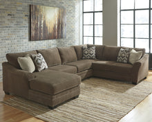 Load image into Gallery viewer, Justyna Benchcraft 3-Piece Sectional with Chaise