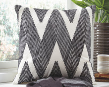 Load image into Gallery viewer, Carlina Signature Design by Ashley Pillow Set of 4