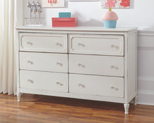 Load image into Gallery viewer, Faelene Signature Design by Ashley Dresser