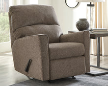 Load image into Gallery viewer, Dalhart Benchcraft Recliner
