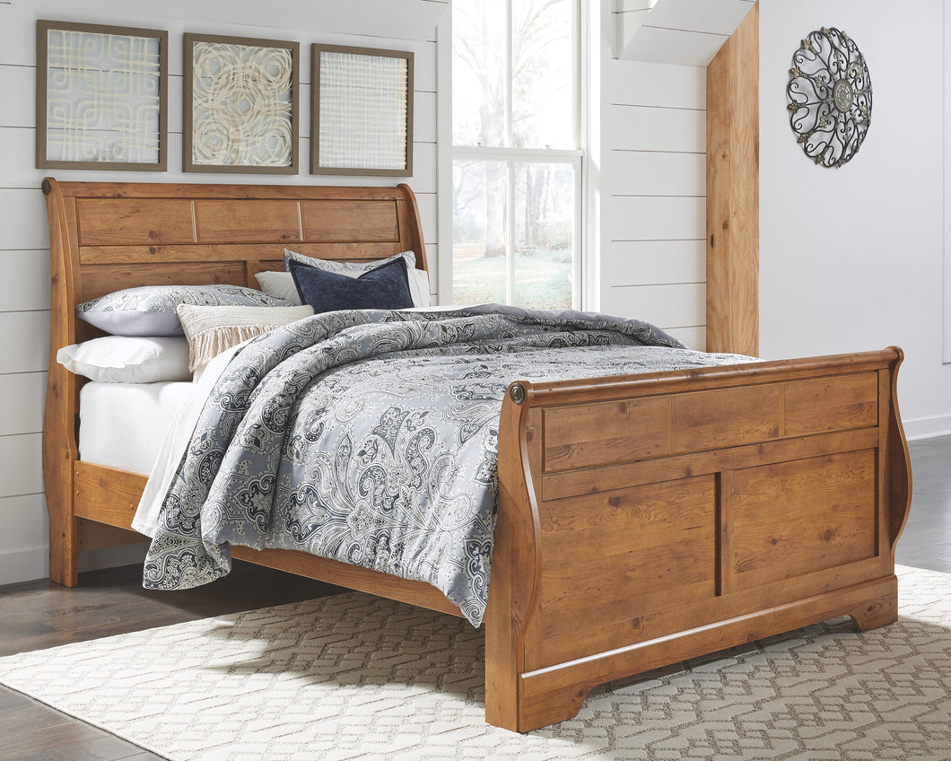Bittersweet Signature Design by Ashley King Sleigh Bed