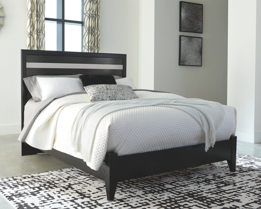 Starberry Signature Design by Ashley Queen Panel Bed