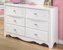 Load image into Gallery viewer, Exquisite Signature Design by Ashley Dresser

