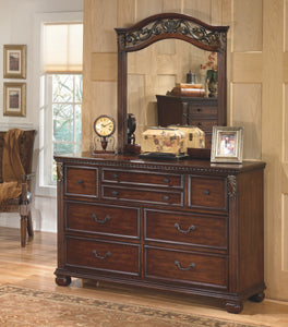 Leahlyn Signature Design by Ashley Dresser and Mirror
