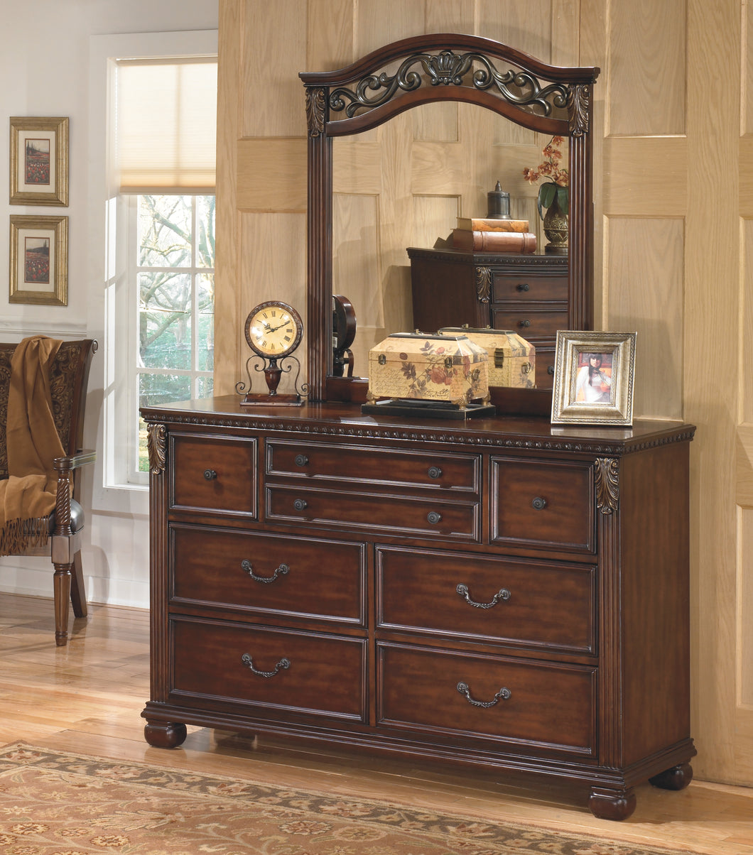 Leahlyn Signature Design by Ashley Dresser and Mirror
