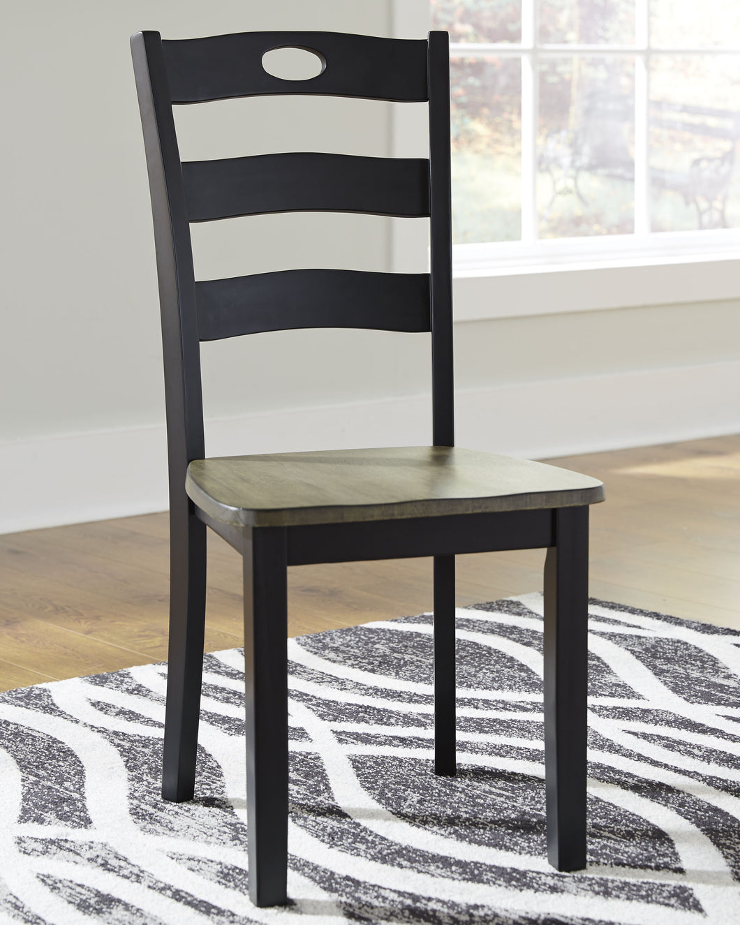 Froshburg Signature Design by Ashley Dining Chair