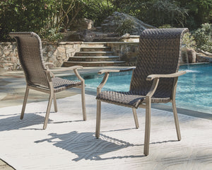 Windon Barn Signature Design by Ashley Outdoor Dining Chair Set of 4